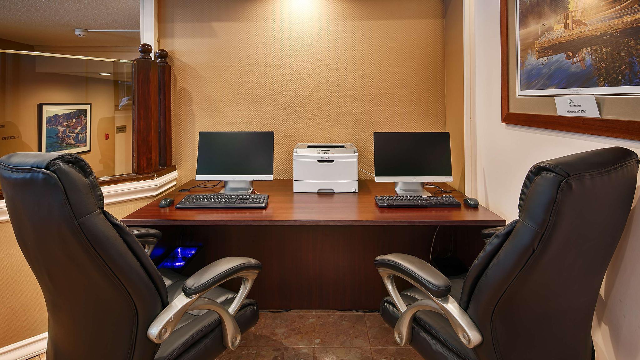 Best Western Plus Carlton Plaza Hotel