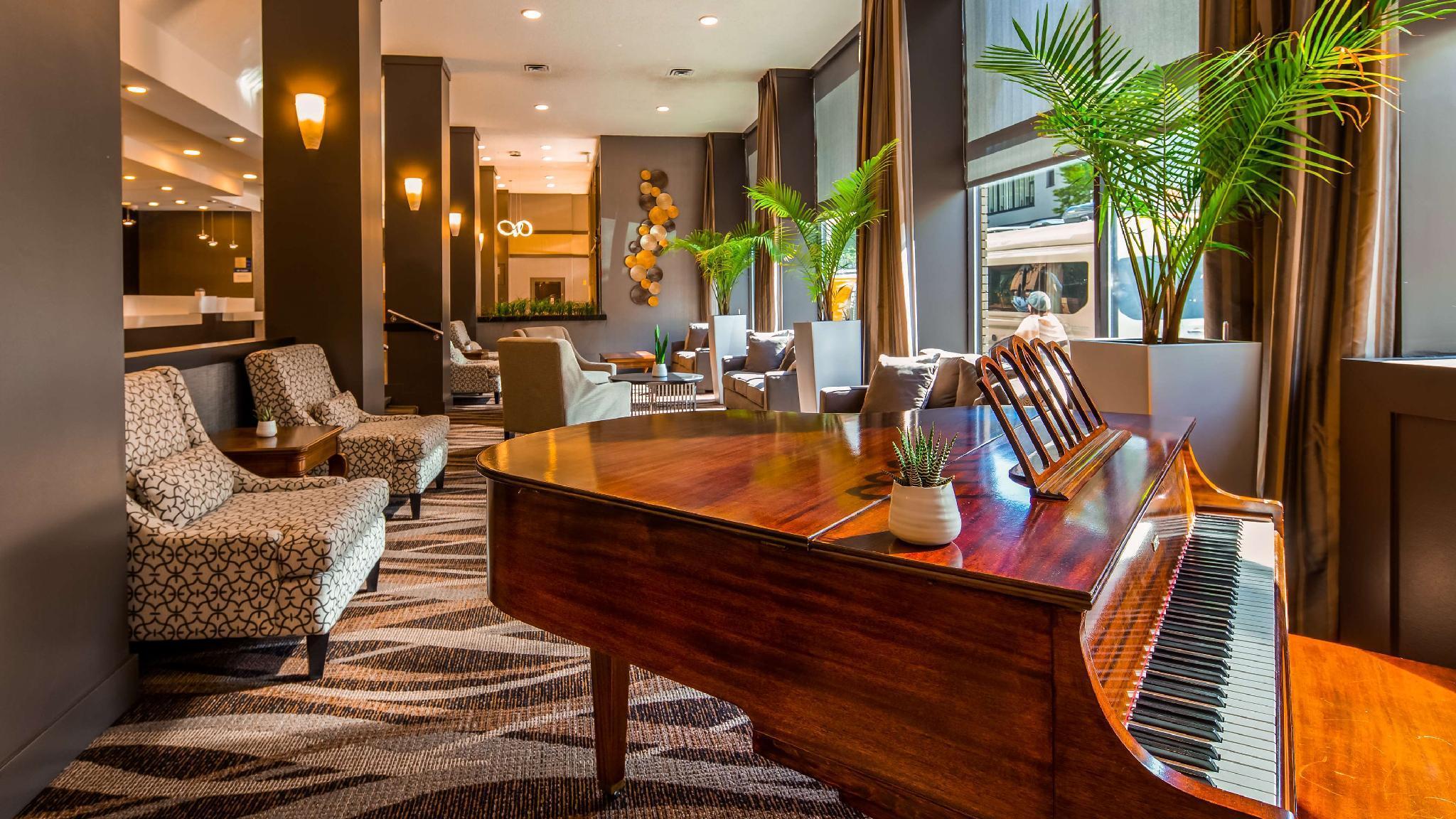 Hotel Best Western Plus Carlton Plaza