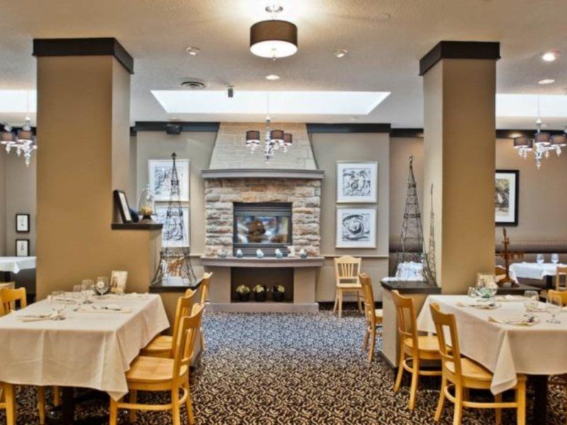 Best Western Plus Carlton Plaza Victoria